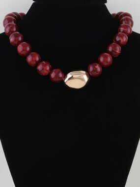 Polished Marble Beaded Pendant Necklace
